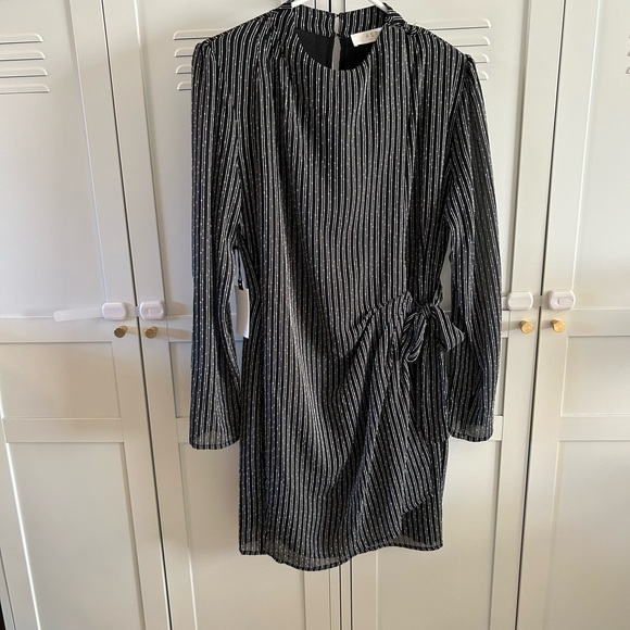 NWT ASTR the Label stripe mini cocktail dress - Picture 3 of 7